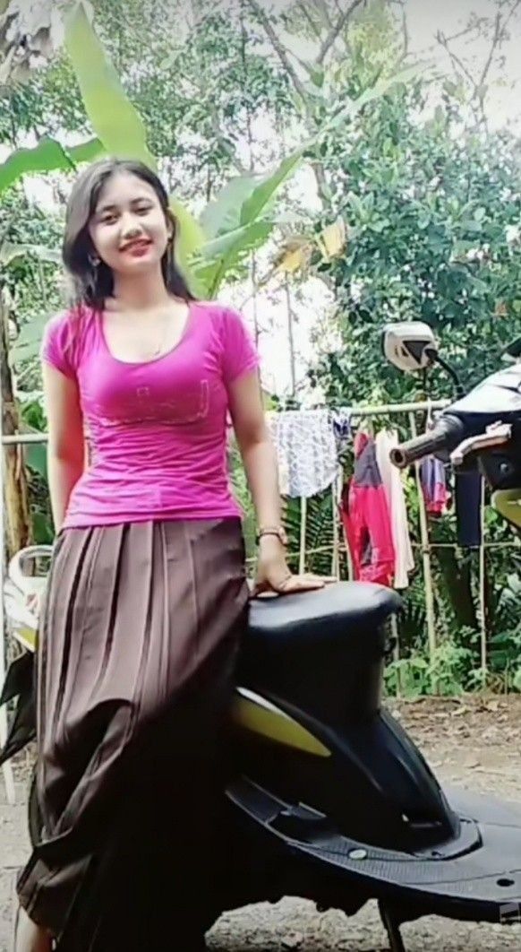 2025 Viral 2025 Terbaik 10 Video Wiwik Fyp Baju Dinas Merah Gemoy Paha Tompelen Tenggelam Dalam Hasrat One For All Indonesia Trending Official Abg SMP